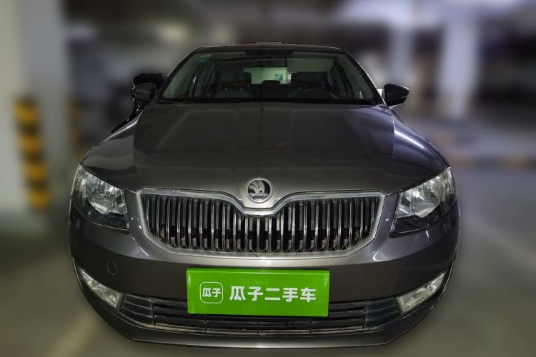 Used Skoda Octavia 2015 1.6L Automatic Eado Edition
