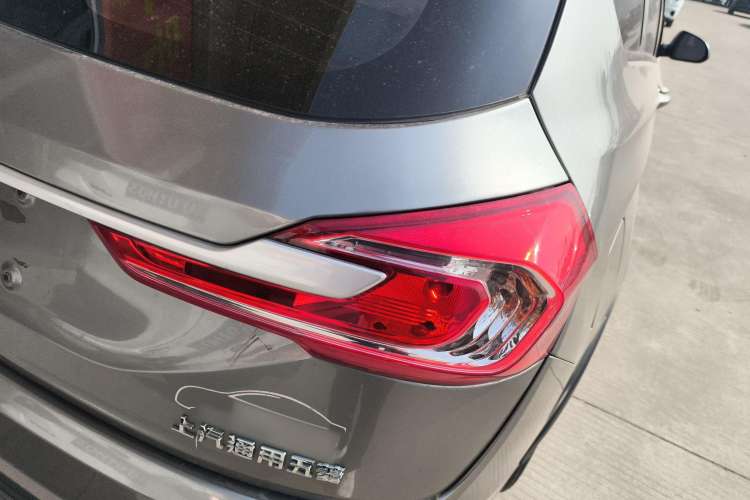 Used Baojun 310W 2017 1.5L Manual Comfort Version China VI Emission Standard