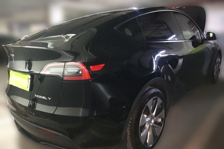 Used Tesla Model Y 2021 Standard Range Rear-Wheel Drive Version
