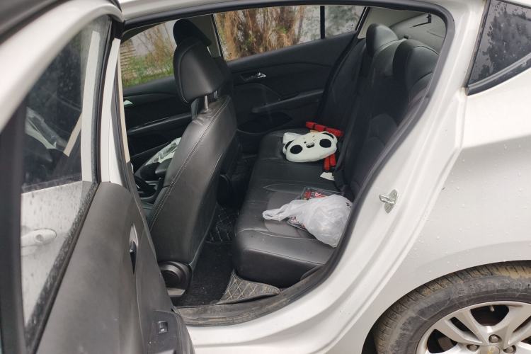 Used Chevrolet Cavalier 2018 320 Manual Xinyue Edition