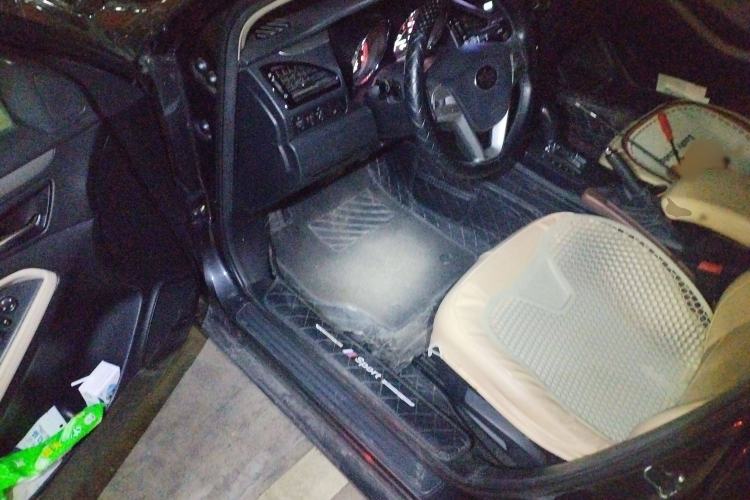 Used Bestune B70 2014 2.0L automatic comfort version
