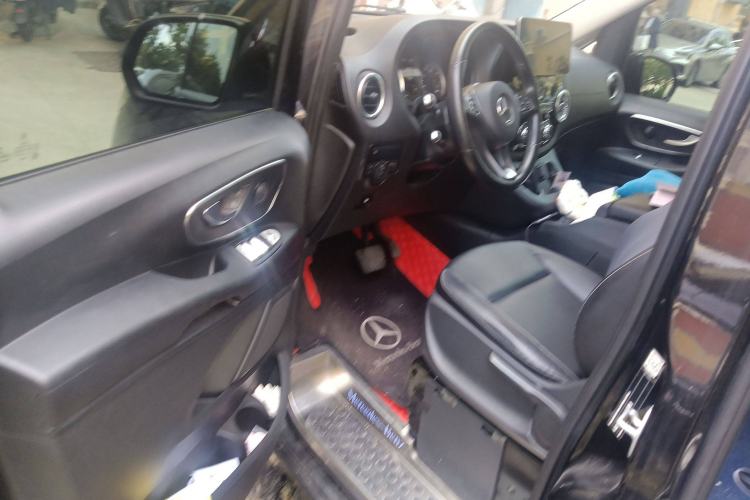 Used Mercedes-Benz Vito 2020 2.0T Business Version 7 Seats Interior 3