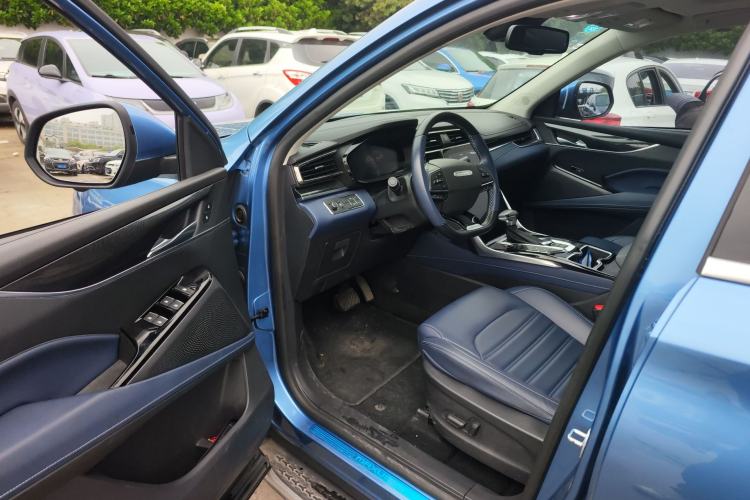 Used SAIC MAXUS D60 2019 1.5T Automatic Prestige 7-Seater Driver Seat