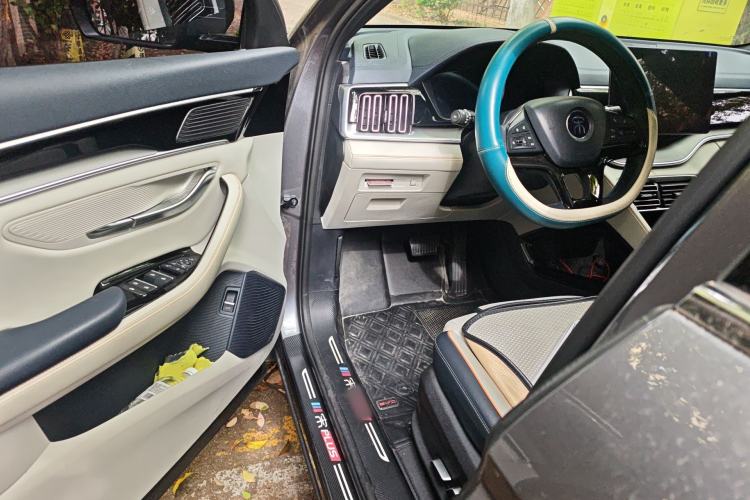 Used BYD Song PLUS New Energy 2021 DM-i 110KM Flagship Model Driver Seat