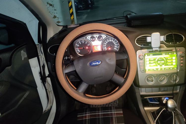 Used Ford Focus 2013 Hatchback Classic 1.8L Manual Base Model
