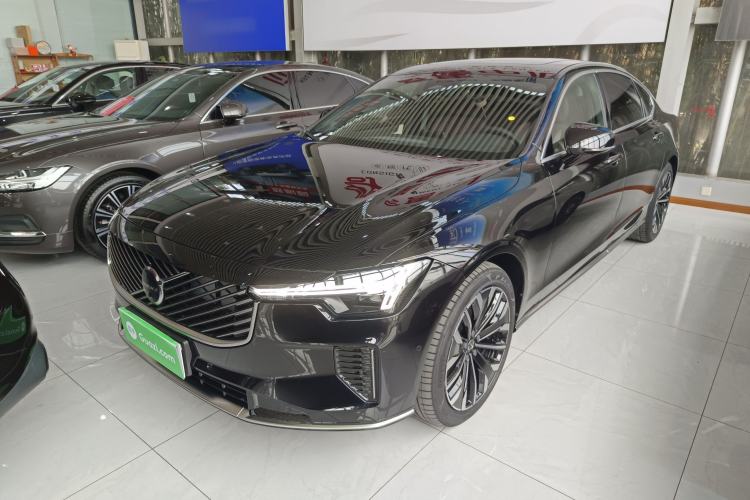 Used Volvo S90 2026 B5 Zhiyuan Luxury Edition