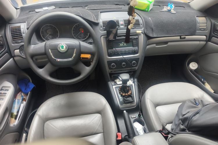 Used Skoda Octavia 2010 2.0L Automatic Yijun Edition