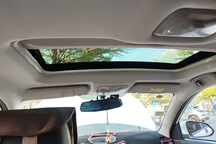 Used CHANGAN CS35 2016 1.6L Manual Luxury Model China V Standard