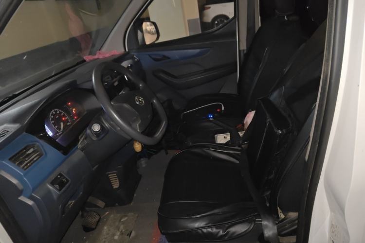 Used SAIC MAXUS EV30 2019 City Logistics Vehicle - Express Version Short Wheelbase Mengguli 35 kWh