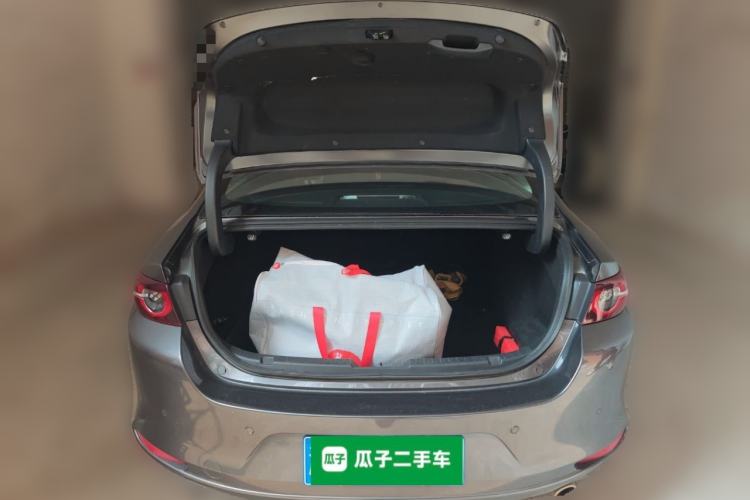 Used Mazda 3 Axela 2023 2.0L Automatic Zhiyao Edition Trunk