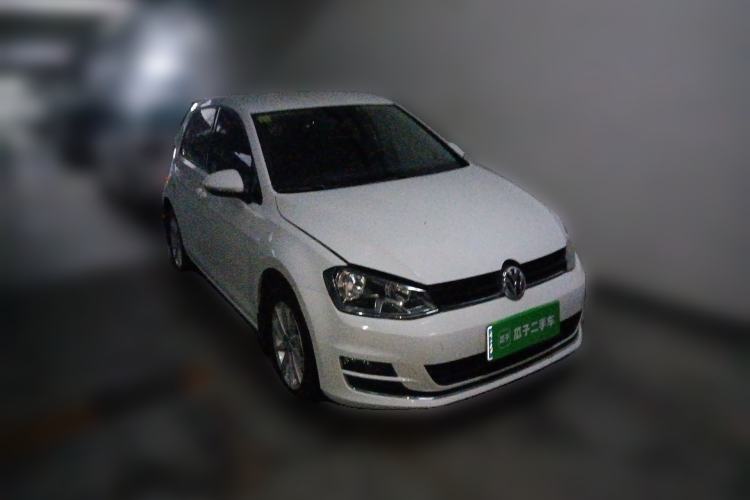 Used Volkswagen Golf 2015 1.6L Manual Fashion Edition
