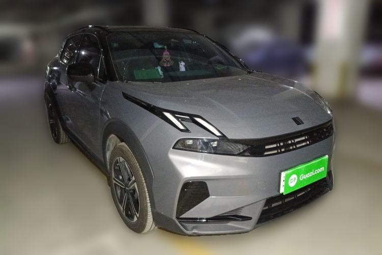 Used Lynk & Co 06 EM-P 2023 EM-P 126 Long-Range Halo Front Right 45 Deg