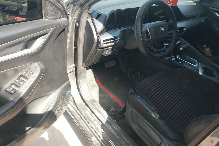 Used CHANGAN Eado 2022 PLUS 1.6L GDI CVT Elite Model