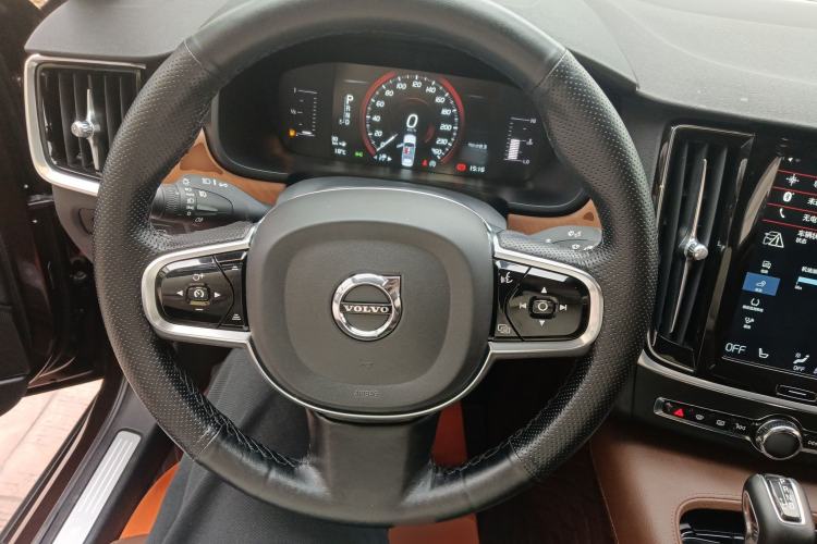 Used Volvo S90 2019 T5 Zhiyi Edition