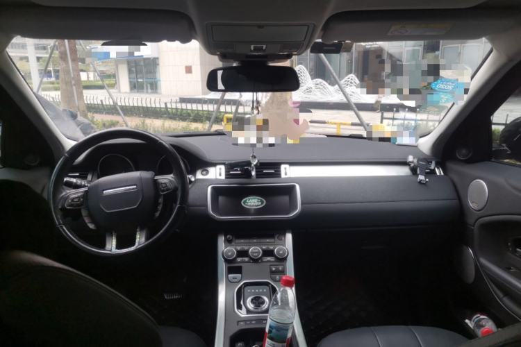 Used Land Rover Range Rover Evoque 2018 240 PS SE Smart Brilliance Edition
