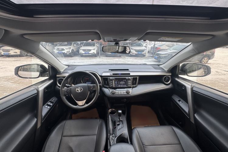 Used Toyota RAV4 2013 2.0L CVT Four-Wheel Drive Fashion Edition
