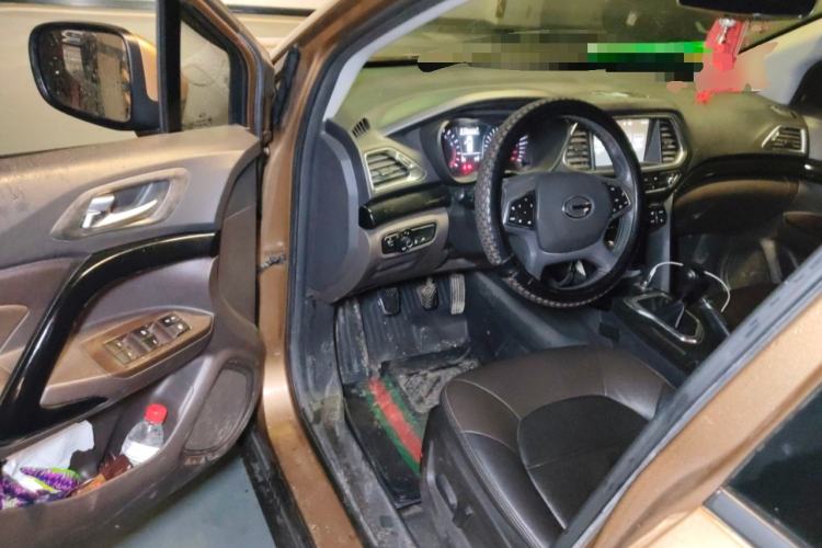 Used GAC Trumpchi GS4 2017 235T Manual Two-Wheel Drive Luxury Edition Driver Seat