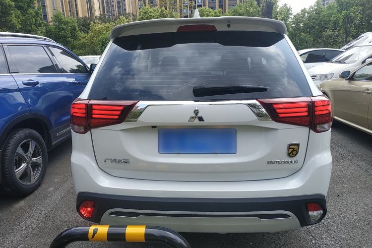 Used Mitsubishi Outlander 2020 2.0L Two-Wheel Drive Enjoyment Version 5 Seats