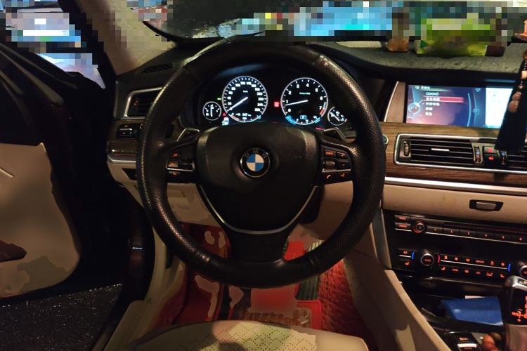 Used BMW 5 Series GT 2015 535i Luxury Edition