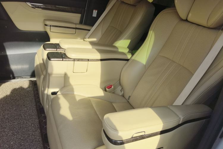 Used Toyota Alphard 2020 Dual-Engine 2.5L Prestige Edition Left Rear Seat