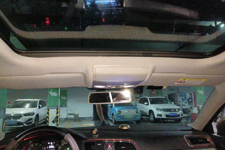 Used Volkswagen Lamando 2018 230TSI DSG Fashion Edition
