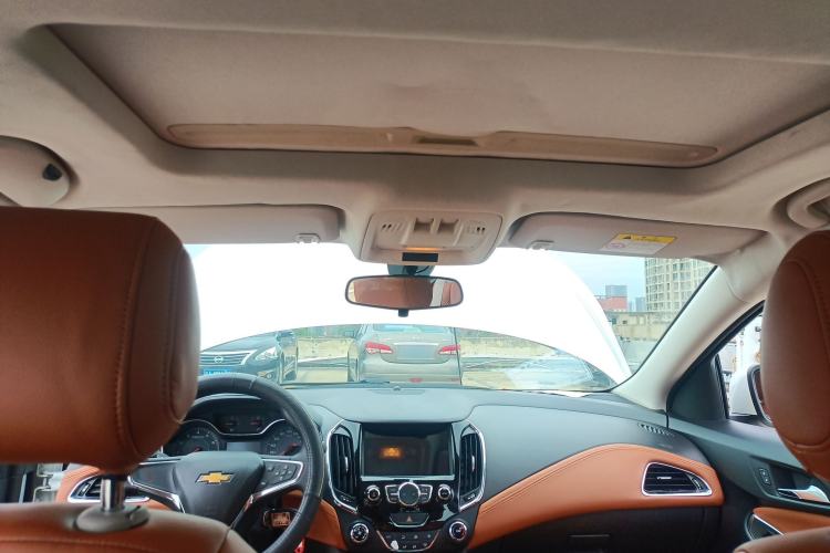 Used Chevrolet Cruze 2015 1.5L Automatic Luxury Edition Headliner