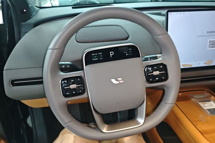 Used Li Auto i6 2025 Model Two-Wheel-Drive Standard Type