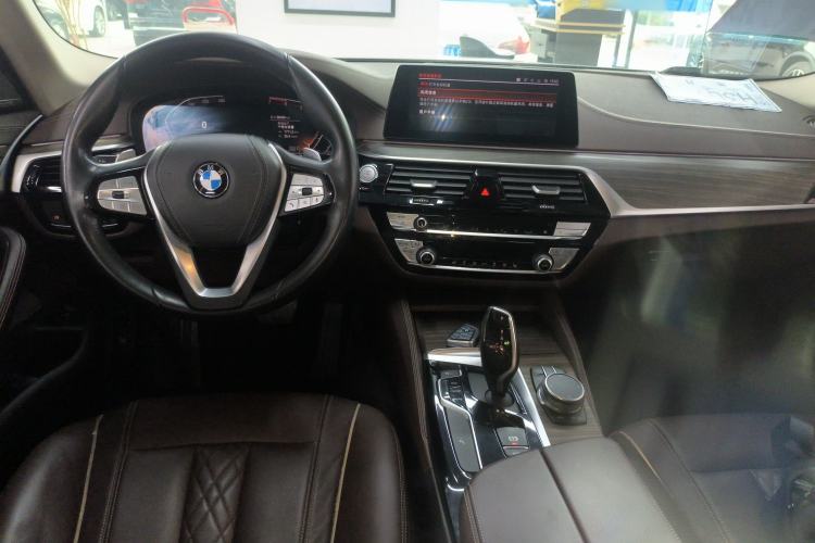 Used BMW 5 Series 2020 530Li Leading Edition Luxury Package

