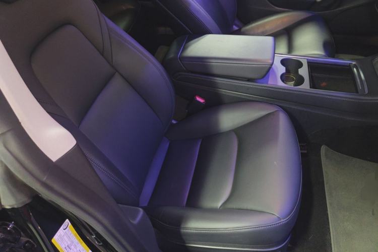 Used Tesla Model 3 2021 Standard Range Rear-Drive Upgraded Version Right Front Seat