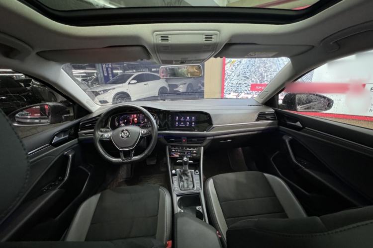 Used Volkswagen Sagitar 2021 280TSI DSG Luxury Smart Connectivity Edition Interior 1