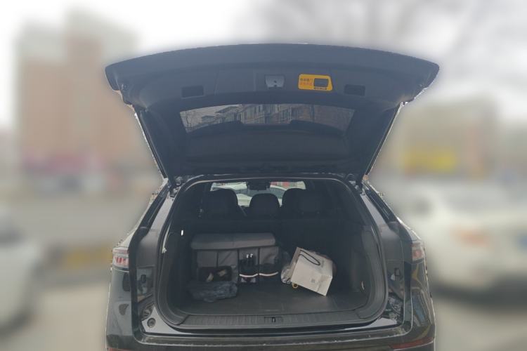 Used Chery Tiggo 9 2025 2.0T Dual-Clutch Two-Wheel Drive Luxury Edition 5 Seats