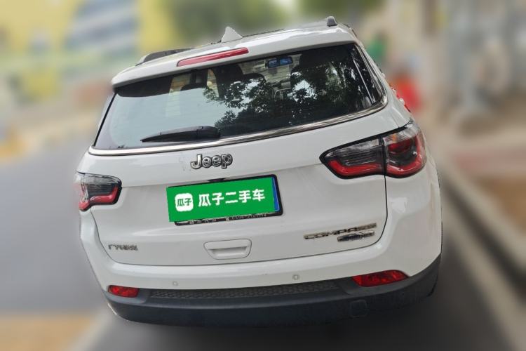 Used Jeep Compass 2017 200T Automatic Family Edition
