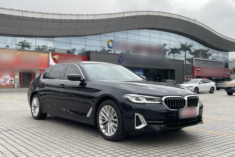 Used BMW 5 Series 2022 Restyled 525Li Luxury Package Exterior 8