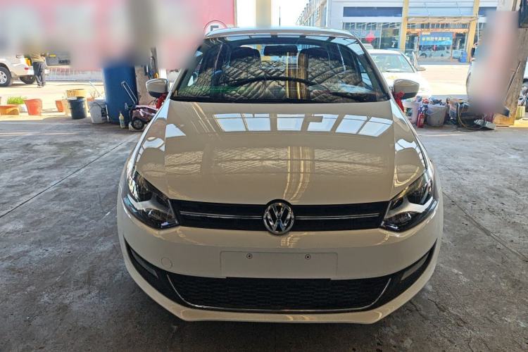 Used Volkswagen Polo 2013 1.6L Automatic Luxury Edition
