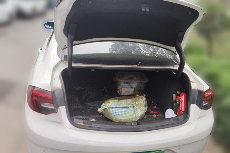 Used Buick Regal 2019 20T Elite Version China VI Standard Trunk