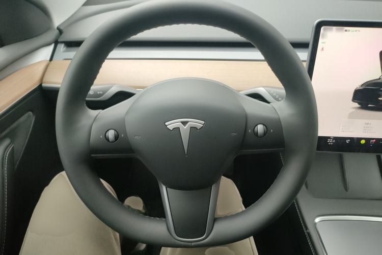 Used Tesla Model Y 2022 Rear-Wheel-Drive Version
