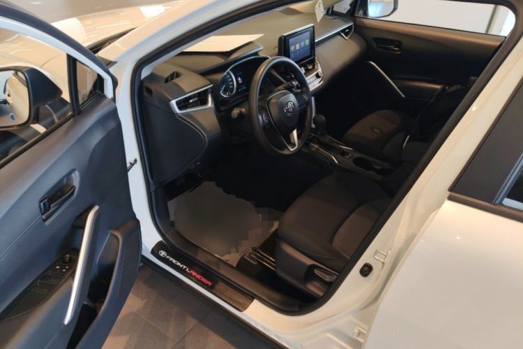 Used Toyota FRONTLANDER 2022 2.0L CVT Elite Edition Driver Seat