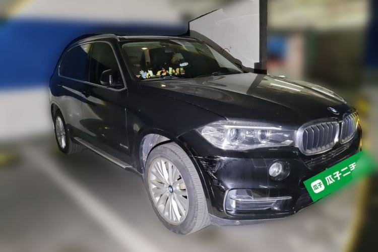 Used BMW X5 2017 xDrive28i
