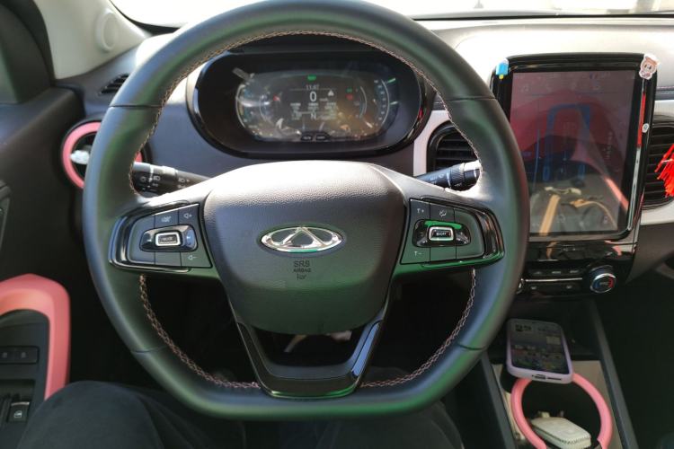 Used Chery Little Ant 2022 Restyled Version Sweet Pink Edition Low-Sugar Version Lithium Iron Phosphate Battery 30.7 kWh 30 kW 301 km