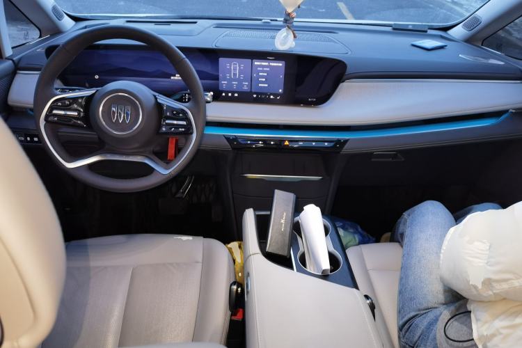 Used Buick GL8 2025 Lu Zun Deluxe Edition
