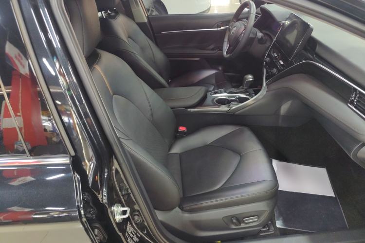 Used Toyota Camry 2021 2.5G Luxury Edition