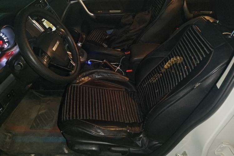 Used Haval M6 2019 1.5T Manual Two-Wheel Drive Urban Version China VI Standard Left Front Seat