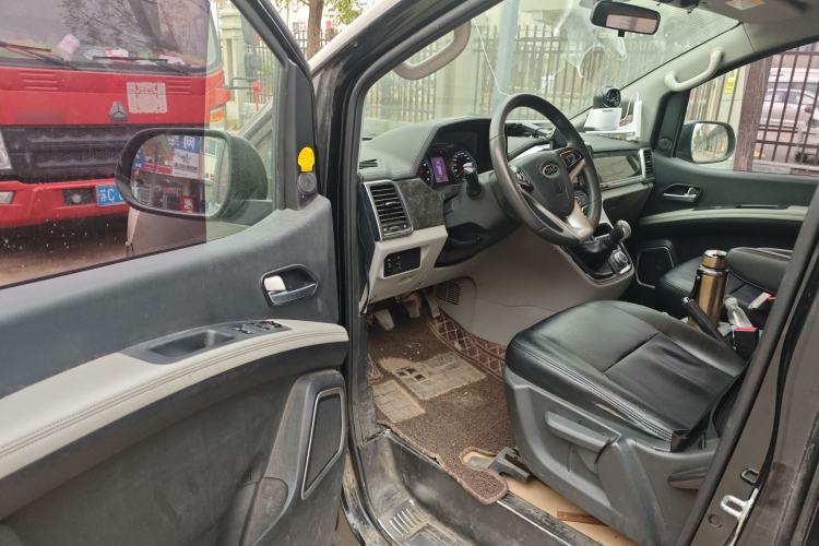 Used JAC Refine M4 2016 2.0L Manual Luxury Version