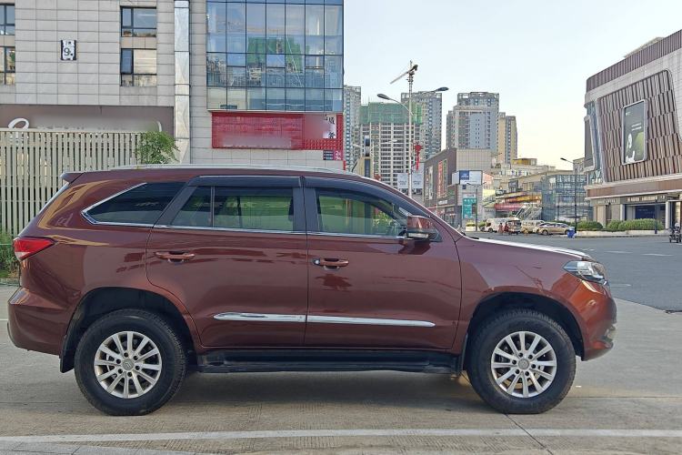 Used Foday Landfort 2015 1.9T Diesel 4x4 Luxury Edition 7-Seater
