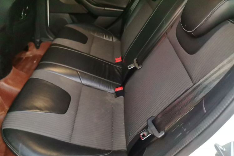 Used Ford Focus 2012 Hatchback 1.6L Manual Fashion Edition