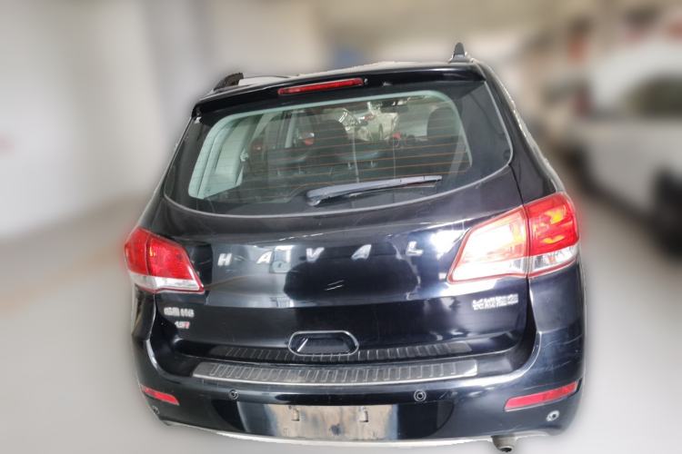 Used Haval H6 2015 Upgraded Model 1.5T Manual Two-Wheel Drive Elite Version Rear
