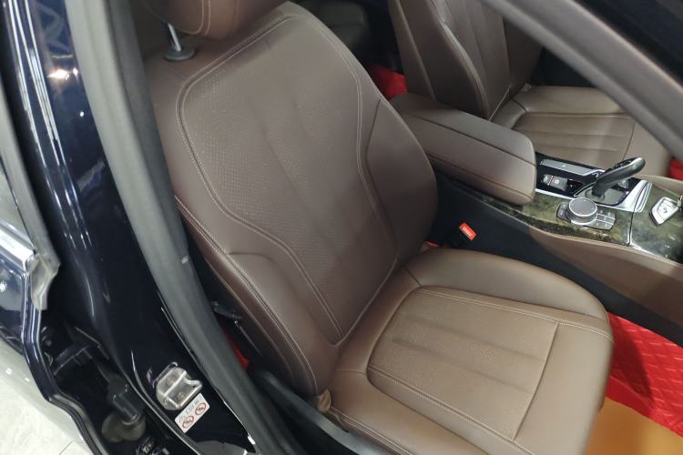 Used BMW 5 Series 2020 525Li M Sport Package