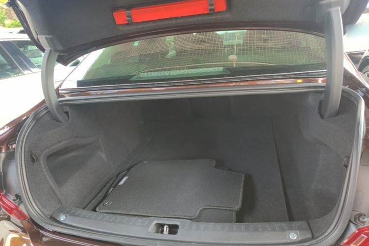 Used Volvo S90 2018 T5 Zhiyuan Edition
