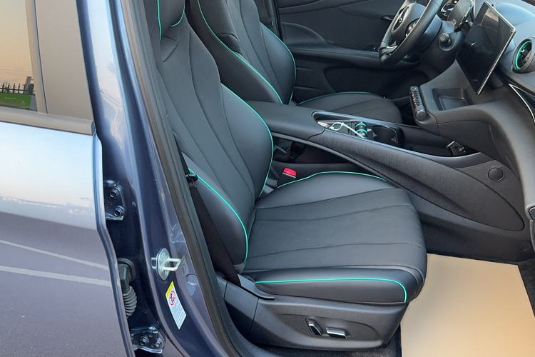 Used BYD Dolphin 2024 Honor Edition 401km Knight Edition