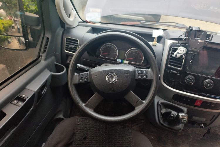 Used Dongfeng Yufeng 